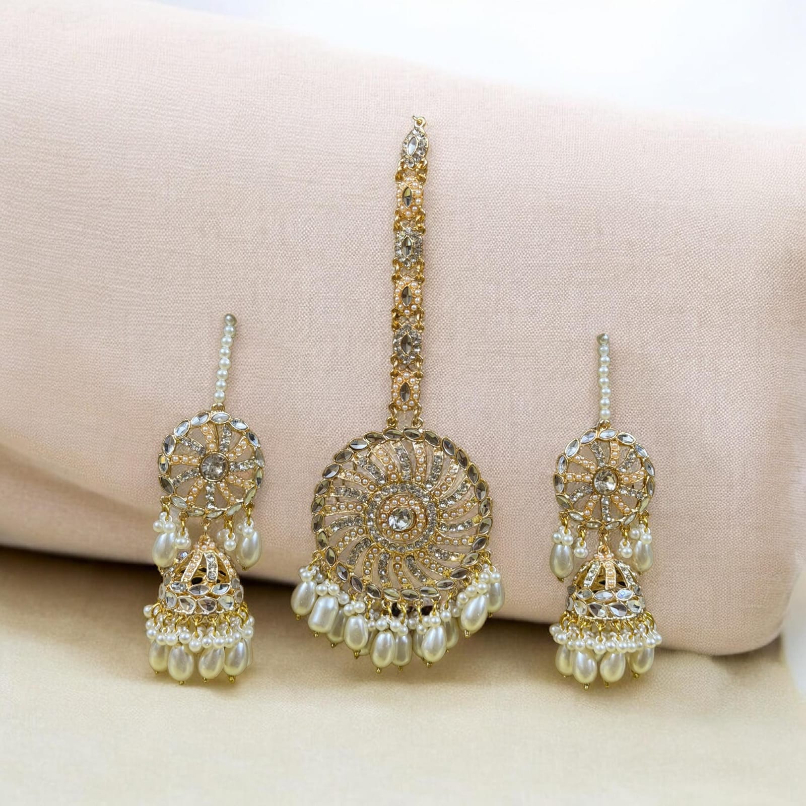 Gold & Pearl Bridal Earrings with Maang Tikka Set