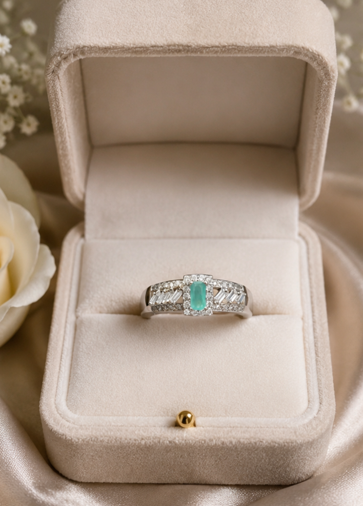 Elegant Emerald Halo Statement Ring